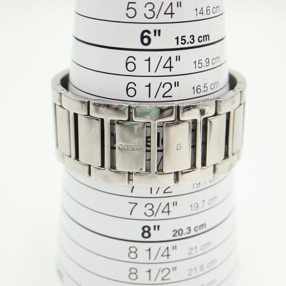 Guess Silver Tone Square Glitter Jewel 26mm Watch Stainless Steel w New Battery - Picture 4 of 11